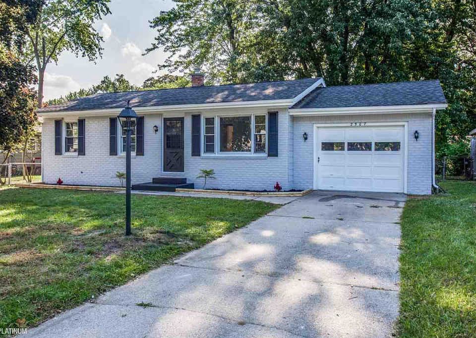 1st image of 2507 21st Ave