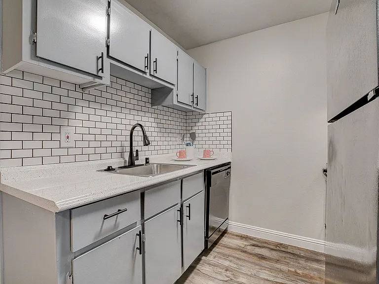 Cameron Apartments For Rent in Las Vegas