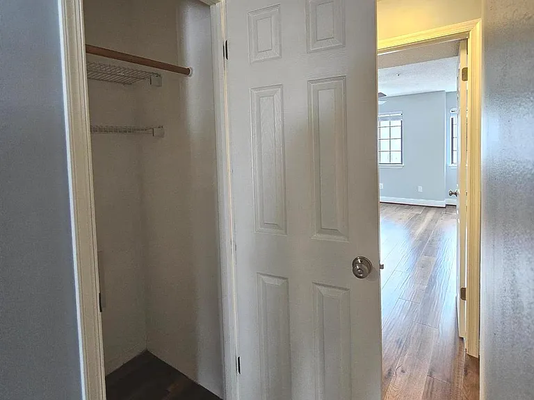 7009 Birkenhead Pl #8C — Photo 26
