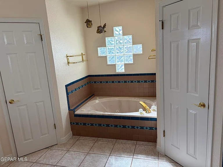 320 Avenida Mirador — Photo 18