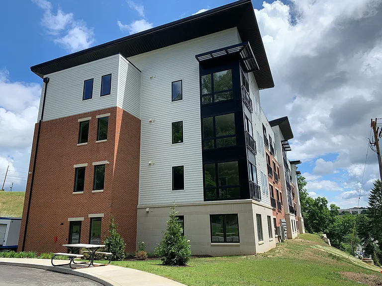 McKnight Flats — Photo 15