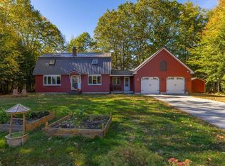 7 Memory Ln, Bridgton, ME 04009