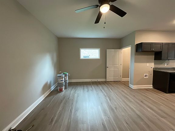 4th image of 814 A & B W Trickey Ln
