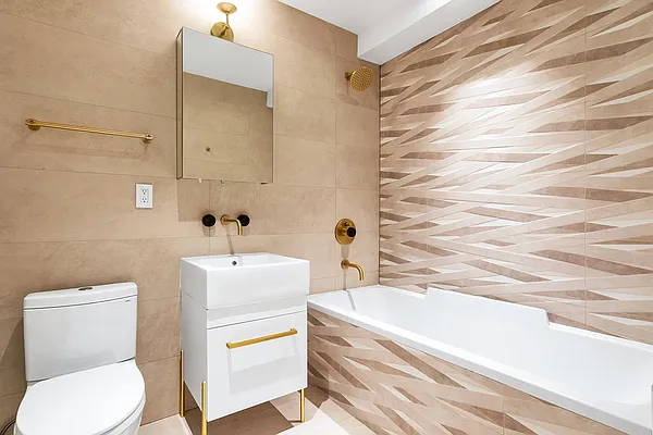 Rented by Tosh Marks Property Group | media 15