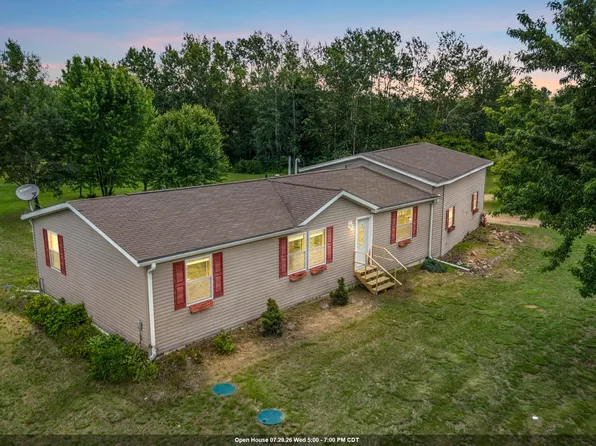 N5170 Redwood Ln, Shawano, WI 54166