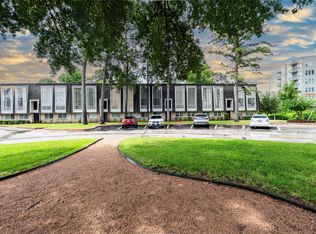 12633 Memorial Dr APT 236, Houston, TX 77024