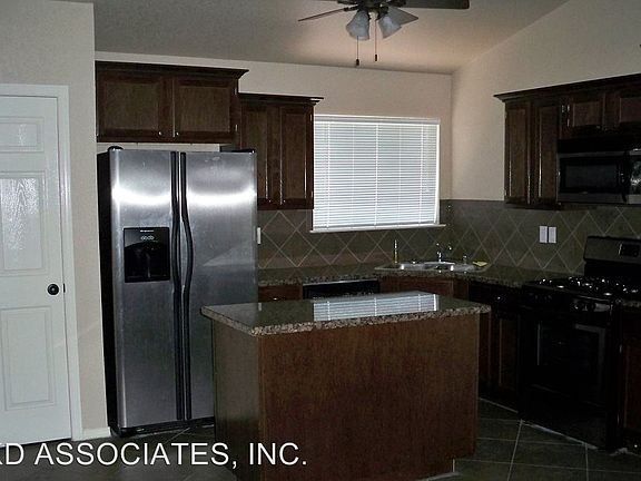 5th image of 4709 Joseph Rodriguez Dr