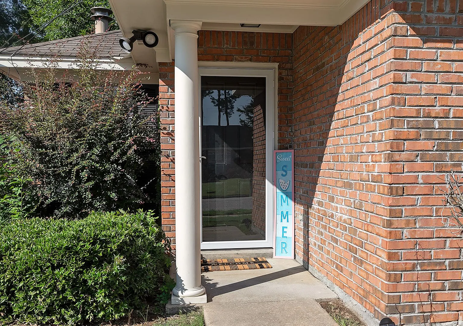 Home for rent in Taylor Ridge — Photo 3