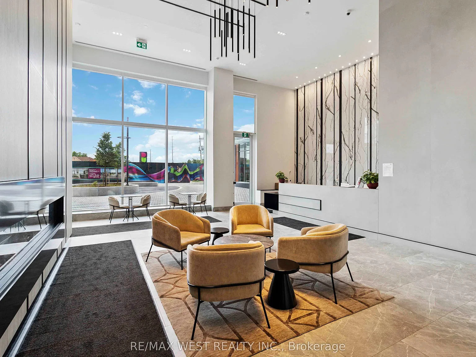 2 bed, $2,350 — Photo 3
