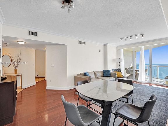 5th image of 16699 Collins Ave APT 3901