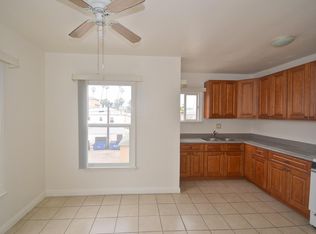 1166 Menlo Ave #1, Los Angeles, CA 90006