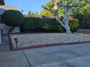 8118 Chateau Dr, Stockton, CA 95210