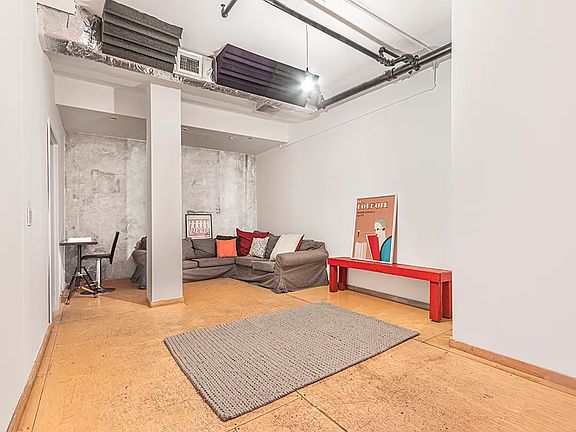 5th image of 138 Broadway APT 1D