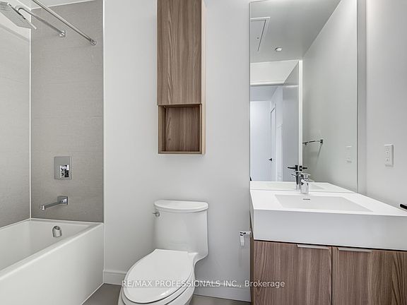 5th image of 60 Tannery Rd #414