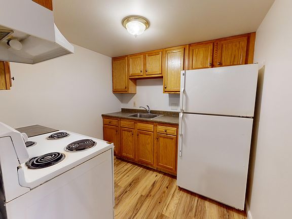 2nd image of 1350 Evers Dr #41