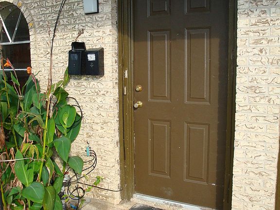 2nd image of 3021 Sycamore Ave APT 5