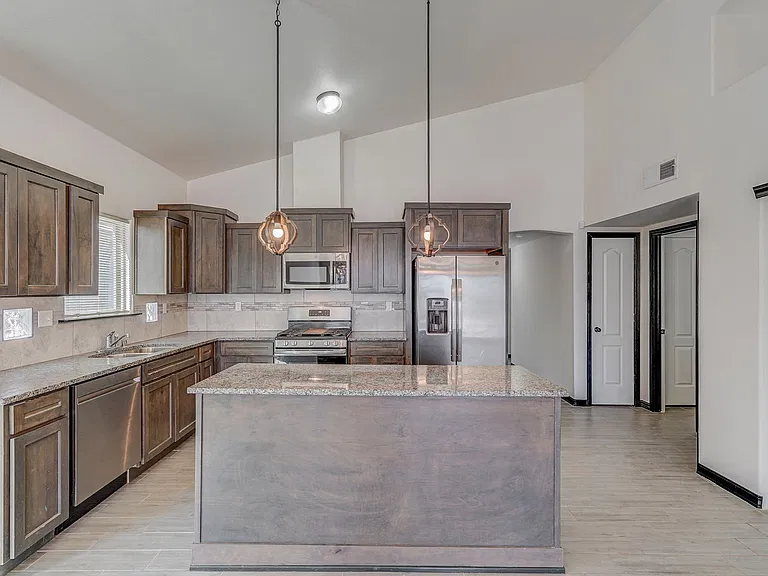 14849 Tierra Escape Ave — Photo 5