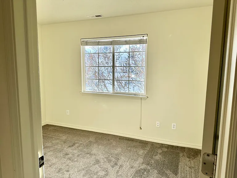 1186 N 3020 W — Photo 18