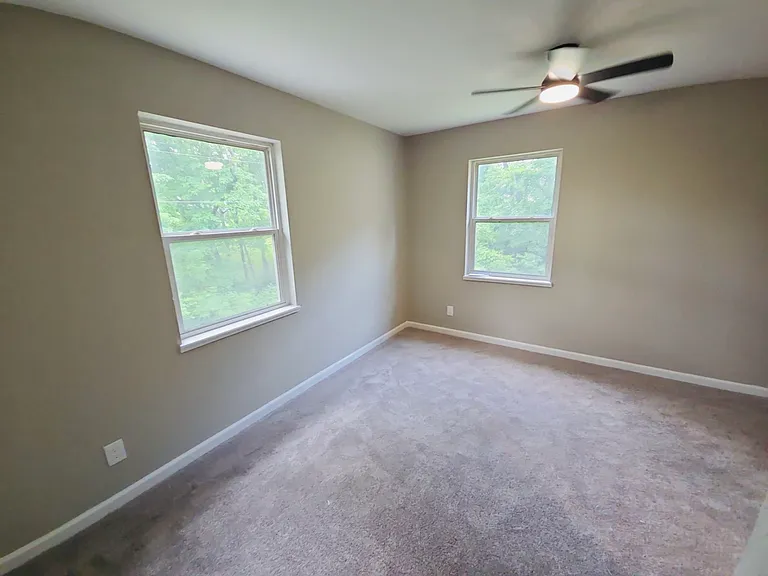 5024 N Topping Ave — Photo 6