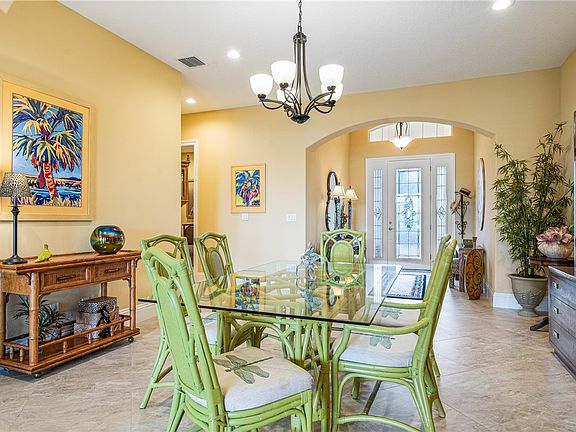 3rd image of 8325 Meredith Pl