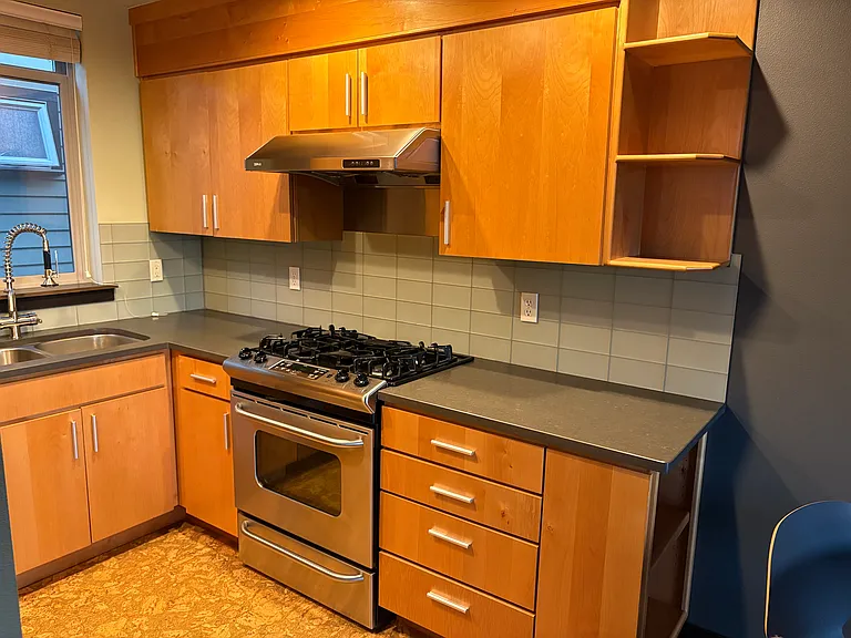 214 Boston St #C — Photo 16