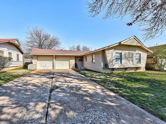 2nd image of 3101 Beechwood Dr