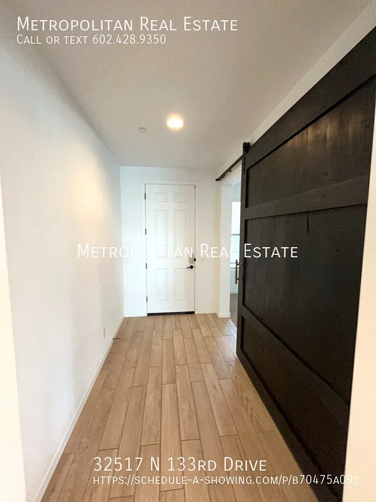 3 bed, 1991 sqft, $2,495 — Photo 4