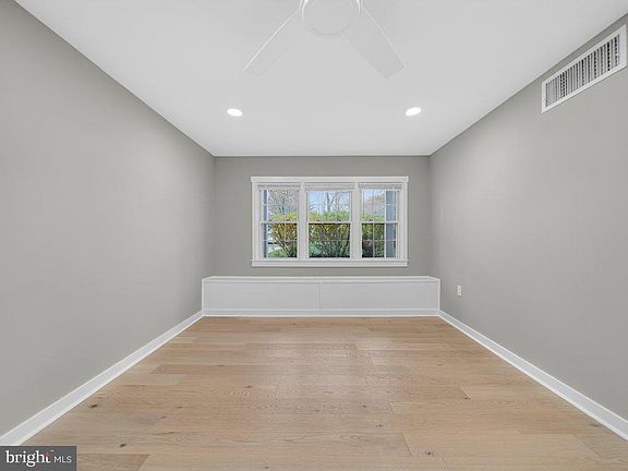 4th image of 9489 Fairfax Blvd APT 101