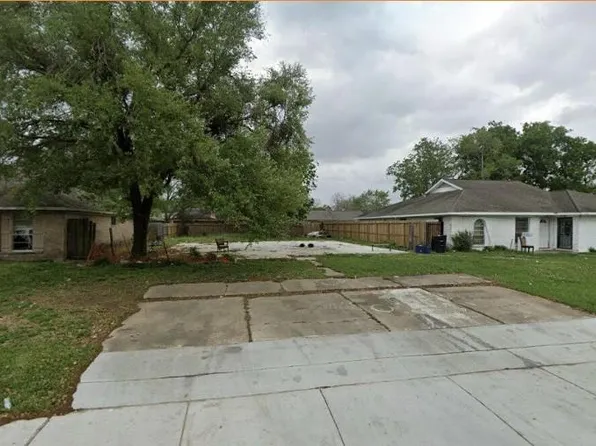 6710 W Fuqua Dr, Missouri City, TX 77489