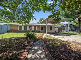 526 Schmeltzer Ln, San Antonio, TX 78213