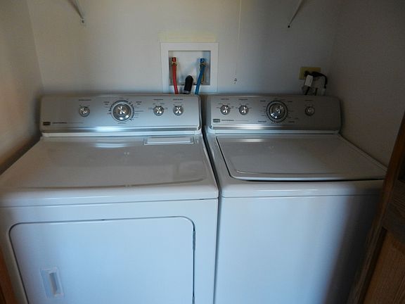 Newer Maytag washer/dryer