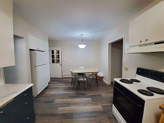 5th image of 600 W C St
