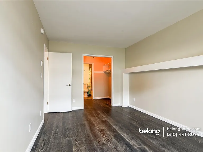 2223 S Bentley Ave #104 — Photo 20
