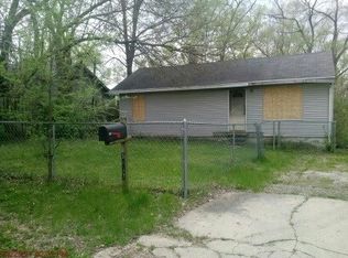 3137 Collins St, Rockford, IL 61109