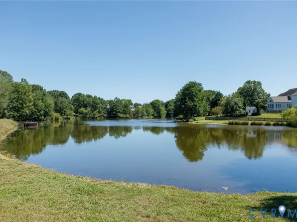 8056 Pebblepath Pkwy, Mechanicsville, VA 23111