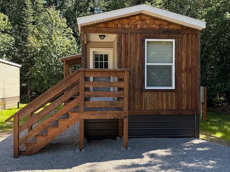 136 Cedar Hl — Photo 19