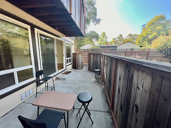 2nd image of 1220 Sir Francis Drake Blvd