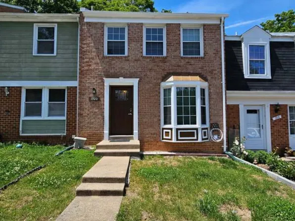 1920 Mariner Ln, Woodbridge, VA 22192