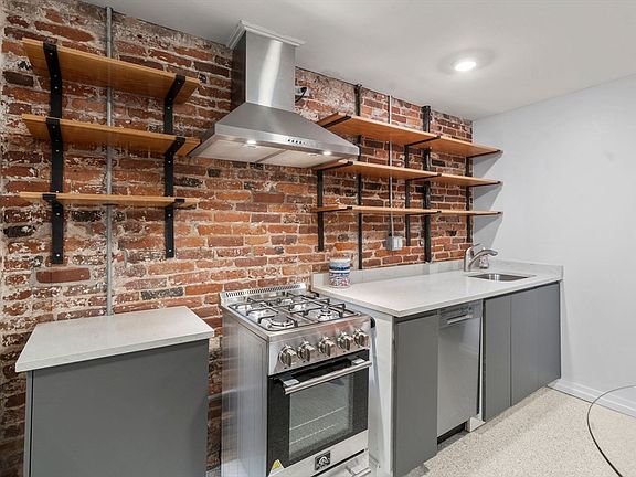 4th image of 26 Unity St APT 1