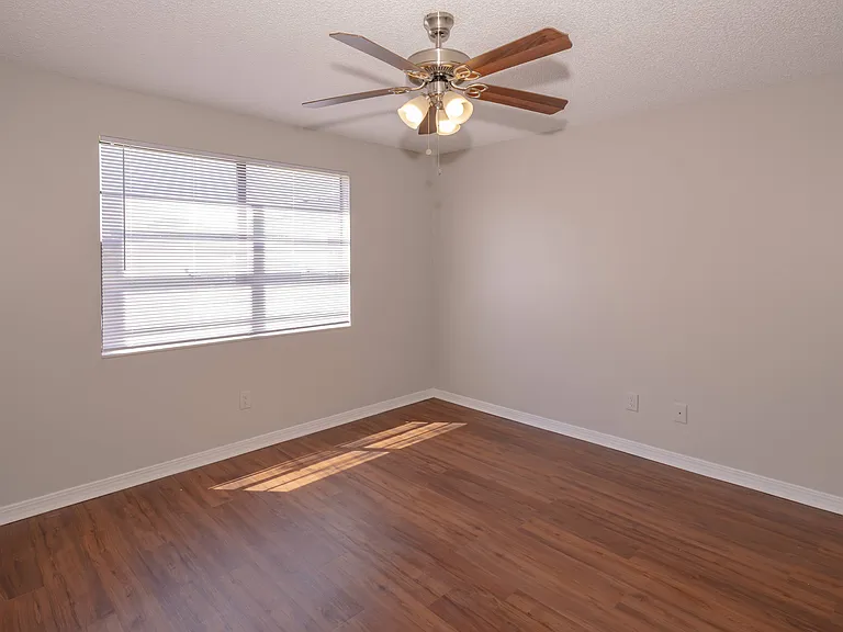 Seaside Villas Apartments — Photo 19