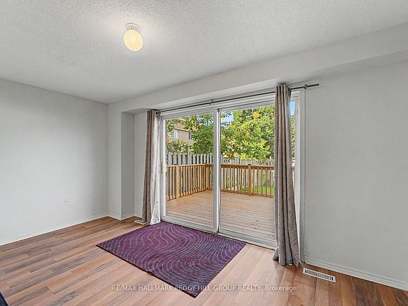5th image of 8 Epsom Rd