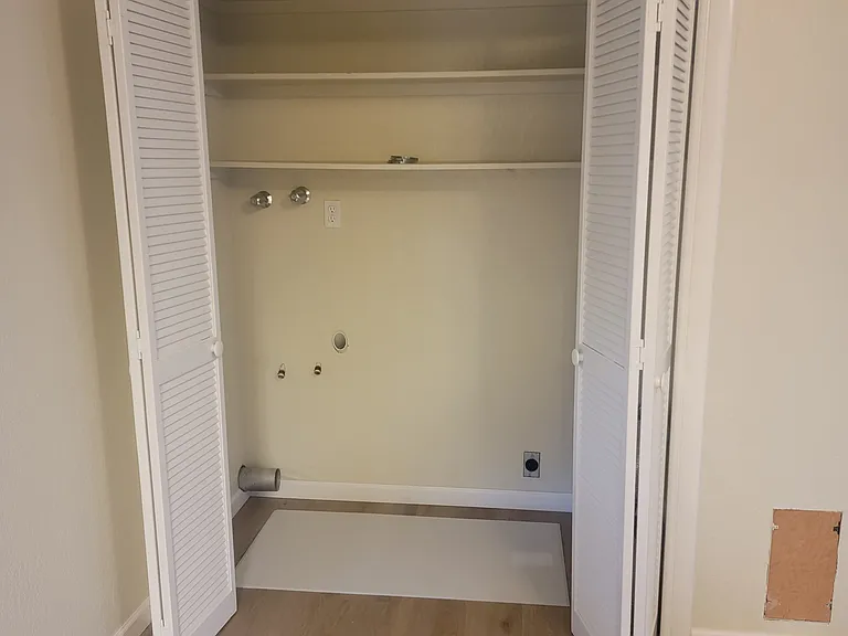 416 E Forest Dr — Photo 13