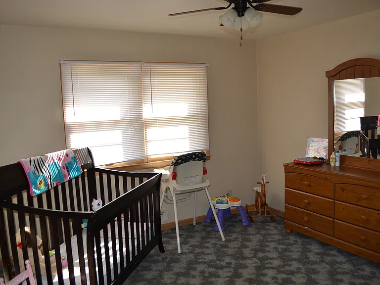 322 Webster St — Photo 19