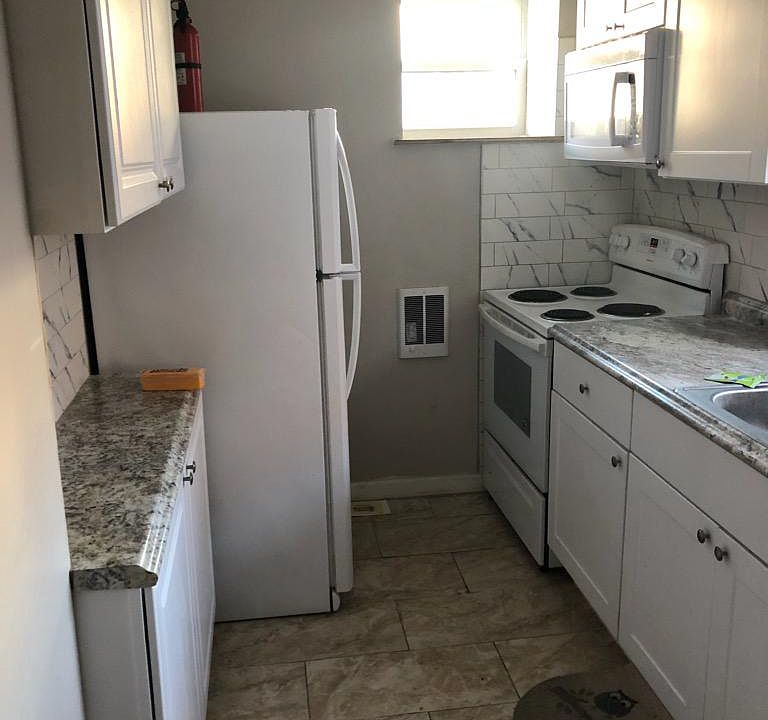 1st image of 5245 Hawthorne St