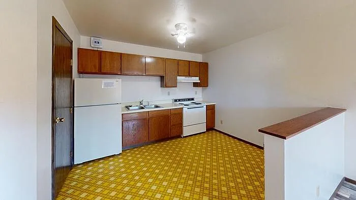 1 bed, 1.0 bath, $750 — Photo 1