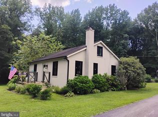 667 Old Herald Harbor Rd, Crownsville, MD 21032