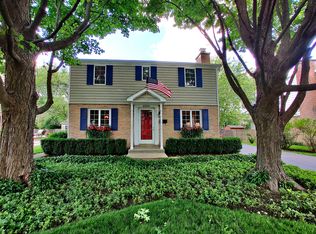 2324 Oak Ave, Northbrook, IL