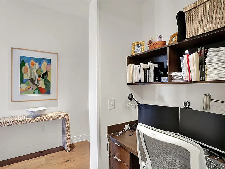877 N East St #303 — Photo 12