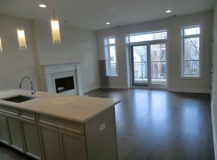 1510 W Diversey Pkwy #20932, Chicago, IL 60614