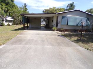 922 Yew St, Barefoot Bay, FL 32976